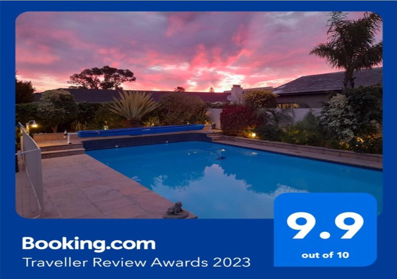 Meerendal Cottage-Affordable Luxury-Private Garden With Pool & Hot Tub Cape Town Exterior photo