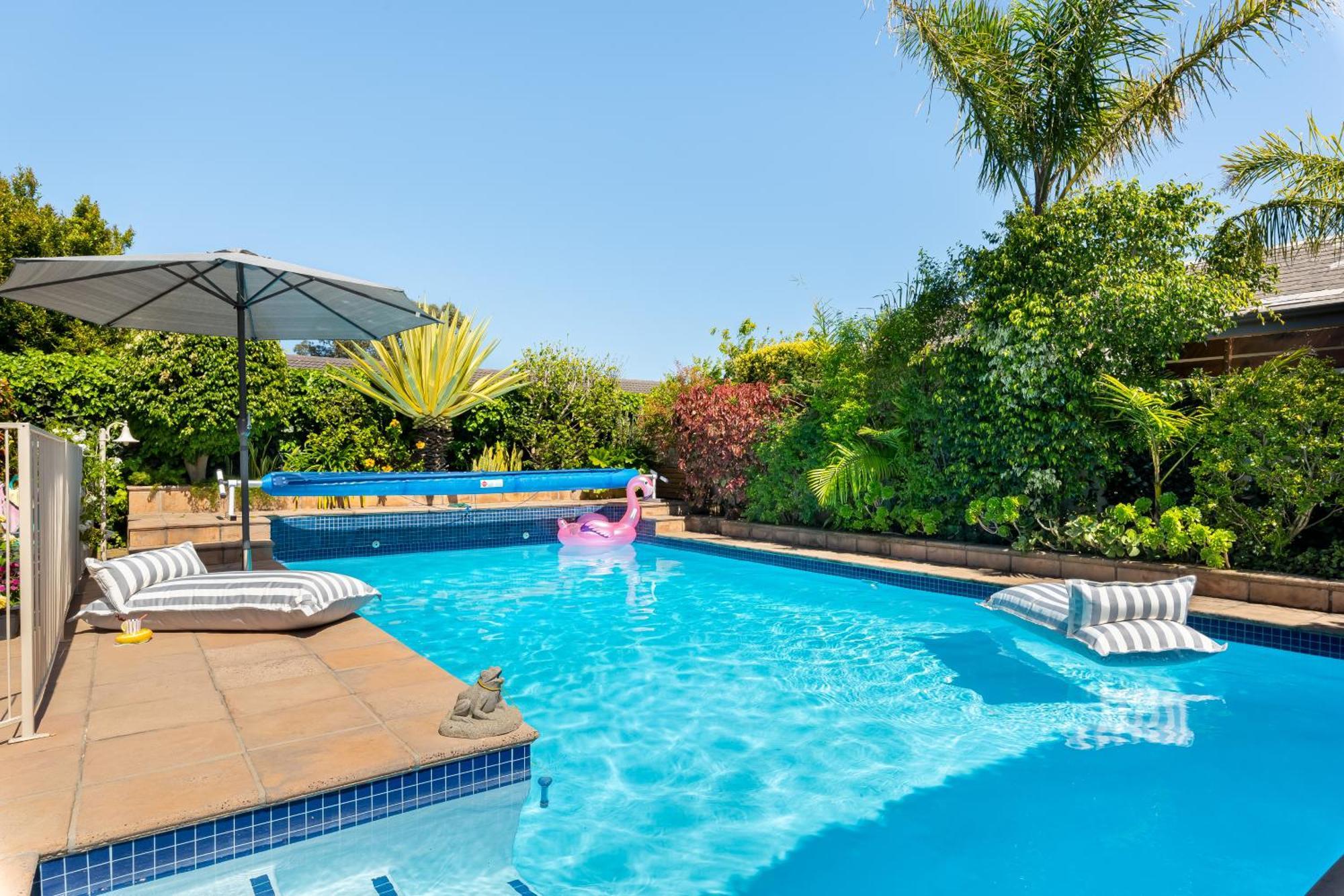 Meerendal Cottage-Affordable Luxury-Private Garden With Pool & Hot Tub Cape Town Exterior photo