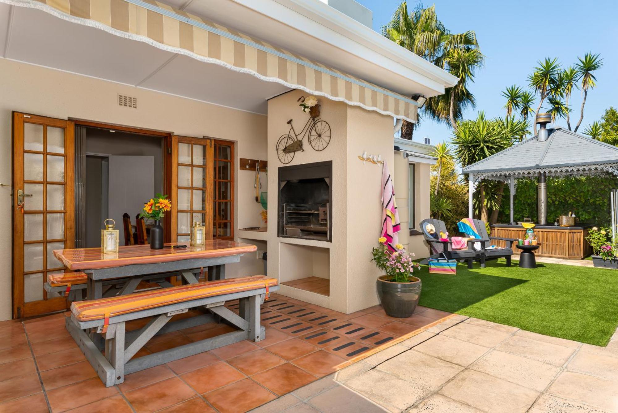 Meerendal Cottage-Affordable Luxury-Private Garden With Pool & Hot Tub Cape Town Exterior photo