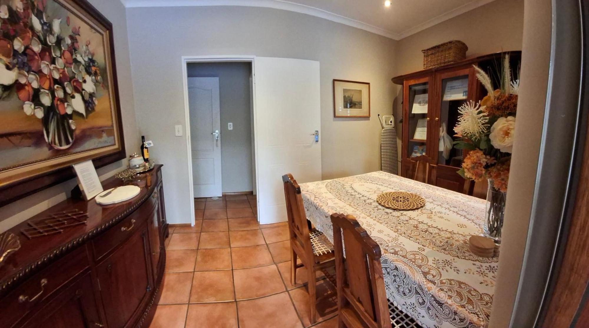 Meerendal Cottage-Affordable Luxury-Private Garden With Pool & Hot Tub Cape Town Exterior photo